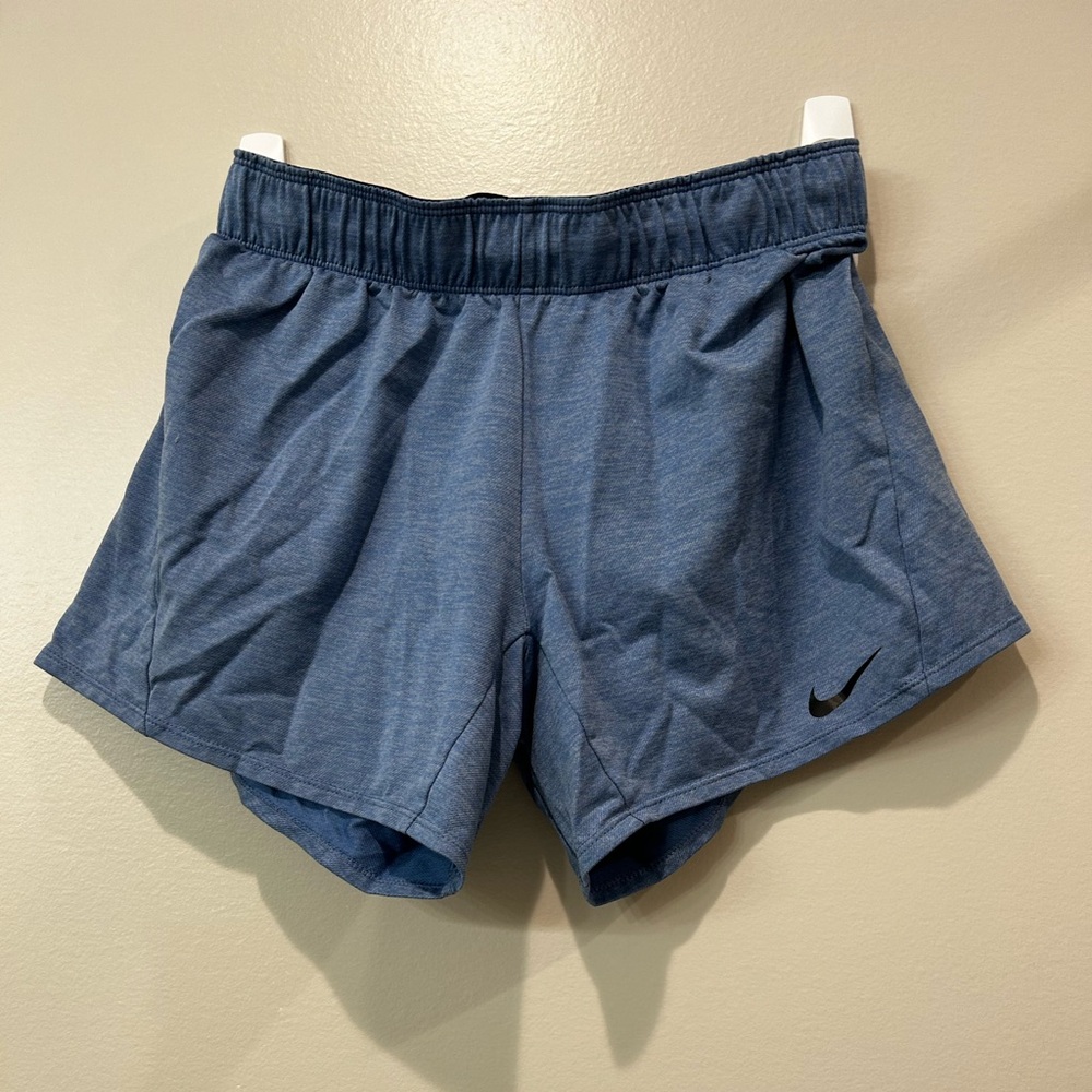 Nike - Dri Fit Shorts - S View 2